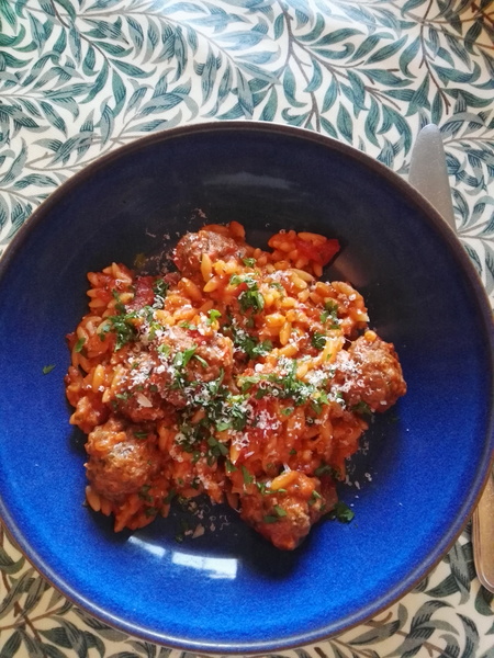 What’s everyone having for dinner tonight?