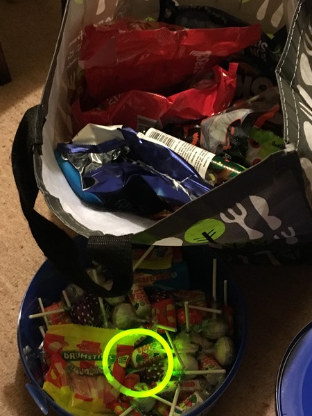 What time do children go trick or treating?