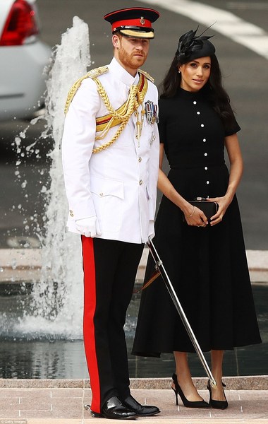 Royal Style and Gossip: The Sussexes Down Under; Meghan is glowing