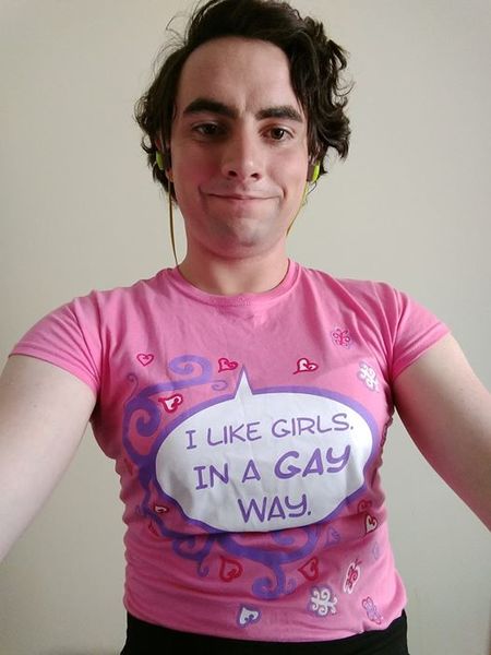 Woman, 41, pretended to be a boy to groom a girl