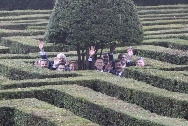 Westministenders: The Slow Reveal