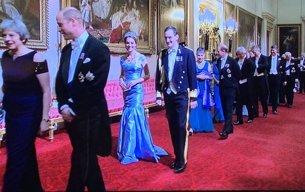 Royal Style and Gossip: The Sussexes Down Under; Meghan is glowing