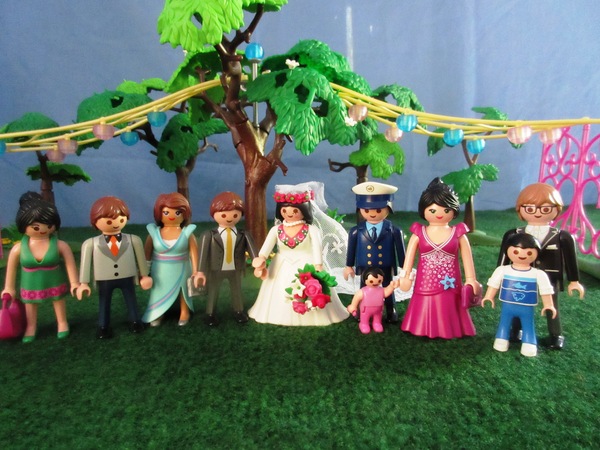 It will be the second Royal Wedding of the year for the Playmobil people in our house...