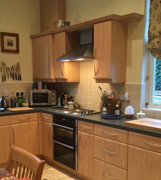 Tarting up a dated kitchen