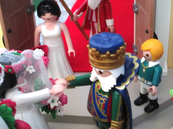 It will be the second Royal Wedding of the year for the Playmobil people in our house...
