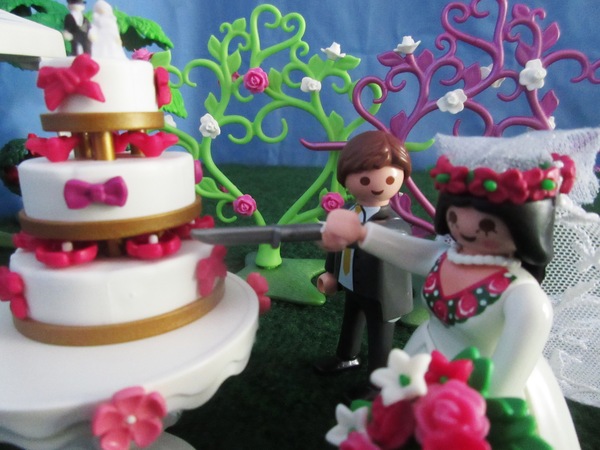 It will be the second Royal Wedding of the year for the Playmobil people in our house...
