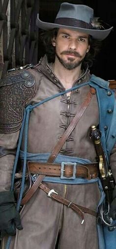 Swagger Inn 158 - Weather Turning Chilly - It’s Important To Layer Up - HBFs To The Rescue