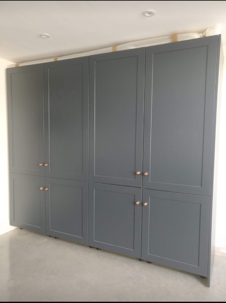 Help with kitchen cabinets. Looking to immitate deVOL.