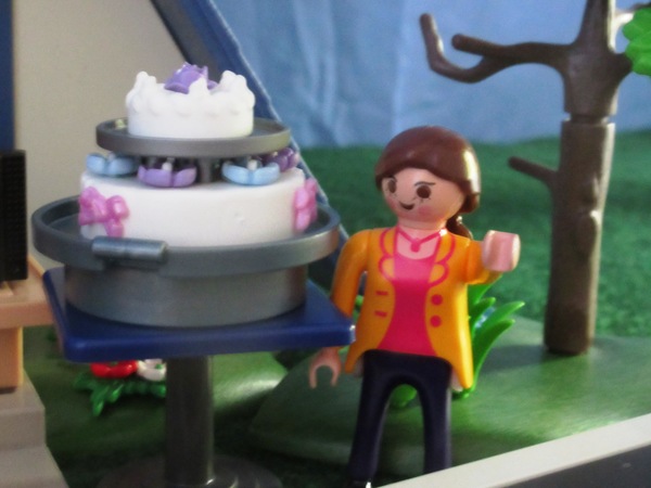 It will be the second Royal Wedding of the year for the Playmobil people in our house...