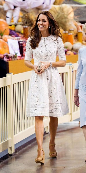 Royal Style and Gossip: The Sussexes Down Under; Meghan is glowing