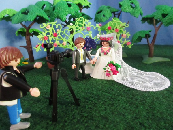 It will be the second Royal Wedding of the year for the Playmobil people in our house...