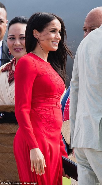 Royal style and gossip: monochrome Megs, colourful Kate,  the whacky hats of Max