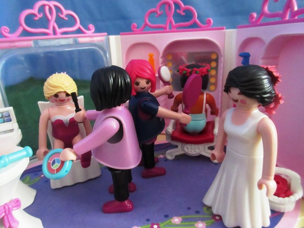 It will be the second Royal Wedding of the year for the Playmobil people in our house...