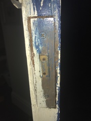 Please help me change a door lock!