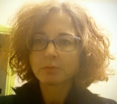 Please help me choose a hairstyle. Wavy/curly shortish. Previous pics included.