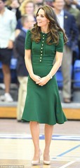 Royal Style and Gossip: The Sussexes Down Under; Meghan is glowing