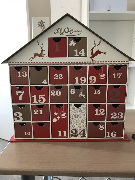 With a whizz and a bang, here comes Bonfire Night to herald your 50 day warning! Countdown to Christmas, thread 8