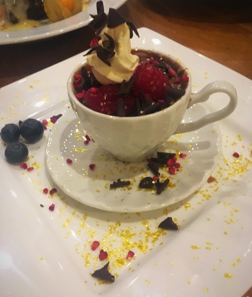 Modern restaurant/dining trends that annoy you
