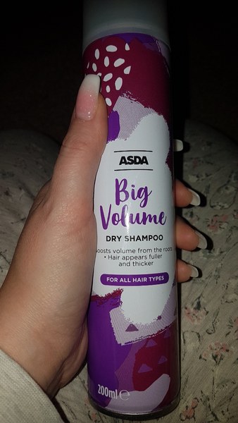 To ask your recommendations for thin, easily greasy looking hairs