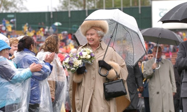Royal style & gossip: give us this day our daily tiara...