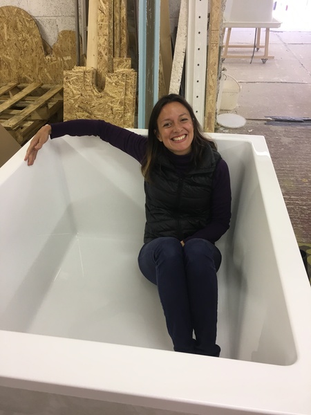 Super small bath tub...