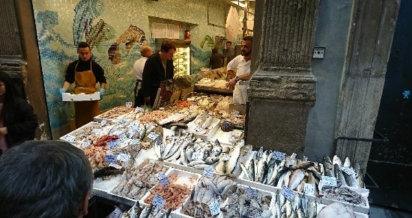 Why are uk supermarkets so rubbish at fish?!