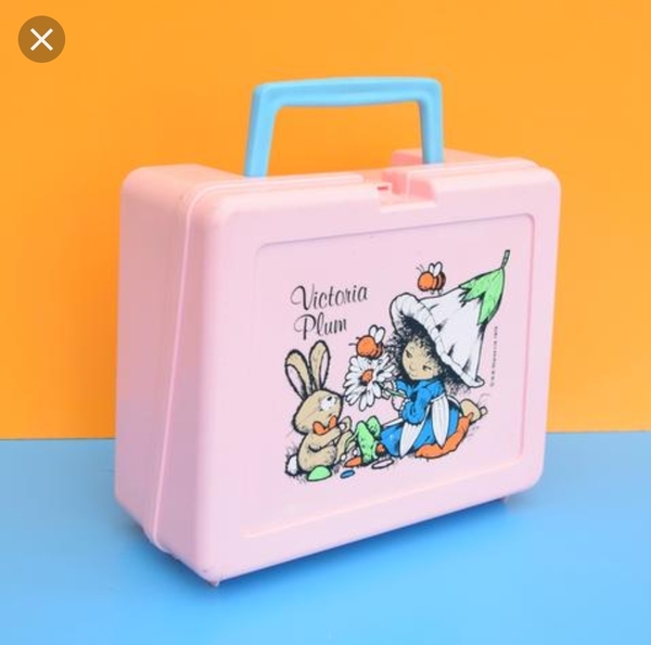 Why don’t they make lunchboxes like I remember?