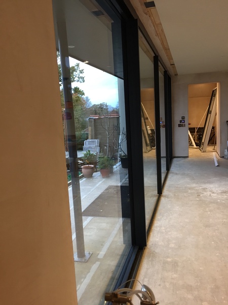 Sliding aluminium doors