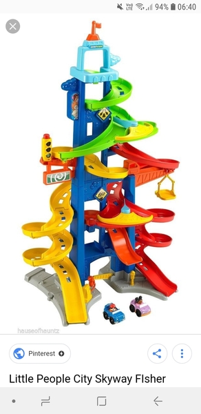 Toy car track