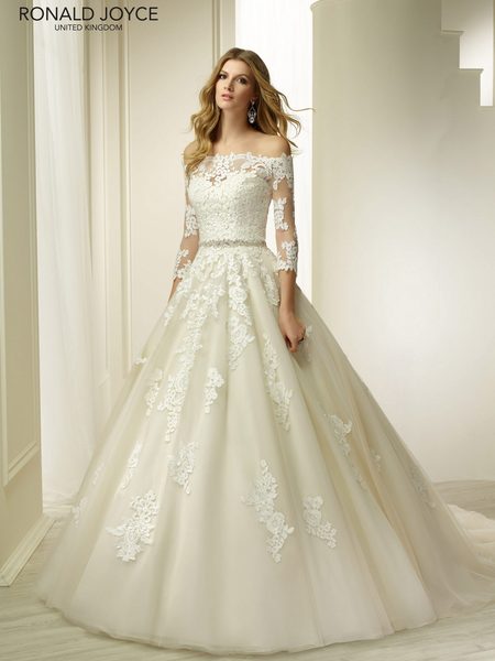 Show me pictures of your dream dress!