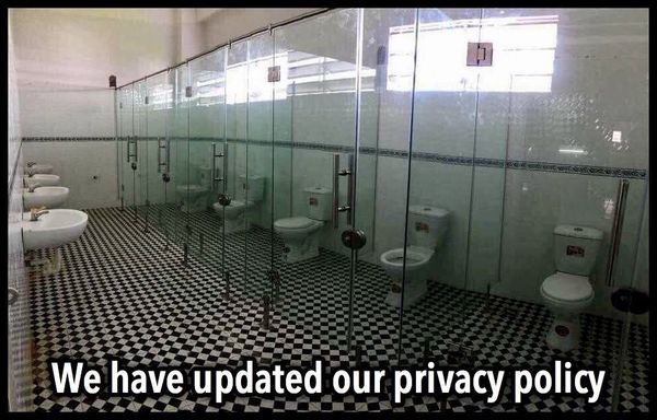 Hotel rooms with no toilet doors are terrible! AIBU?