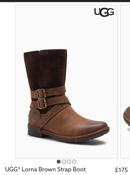 Waterproof boots you can stroke secretly under your desk