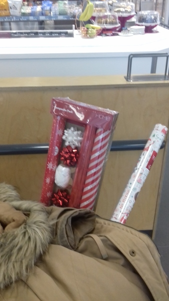 Dust off your decs and bring out your baubles; this is your 5 week warning! Countdown to Christmas thread 9