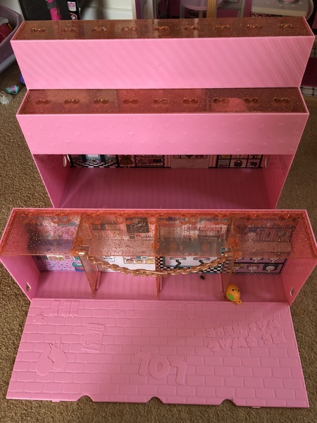 I’m gong to build a (glittery, sticky, all sparky LOL) house...anyone else?!