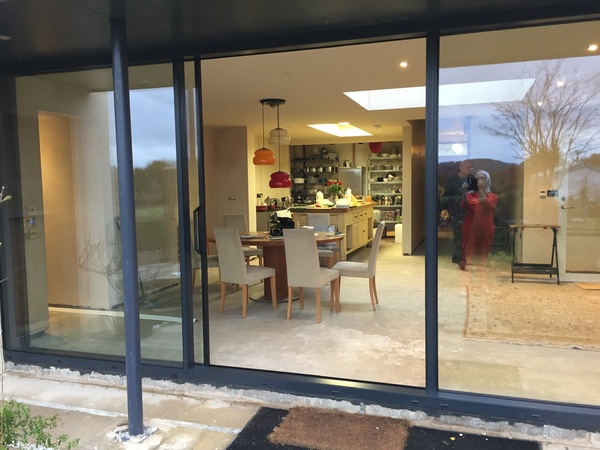 Sliding aluminium doors