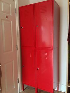 Does this piece of furniture exist?