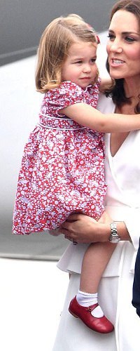 Royal style & gossip: what do we want? Frock shots! When do we want them? Now!