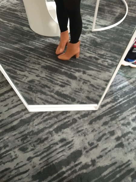 Les Parisiennes de Mamansnet: Orangutans in Paris make for poor gondoliers