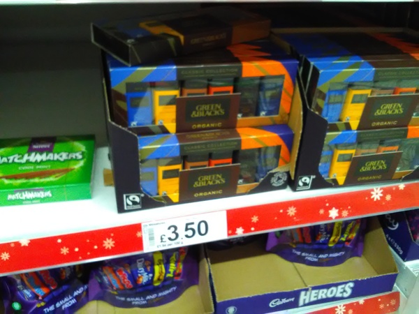 Thread 10 - This way folks! Bargain phallic llamas only a tenner!!
