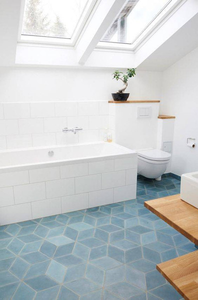 Bright coloured  floor tiles - anyone seen any?