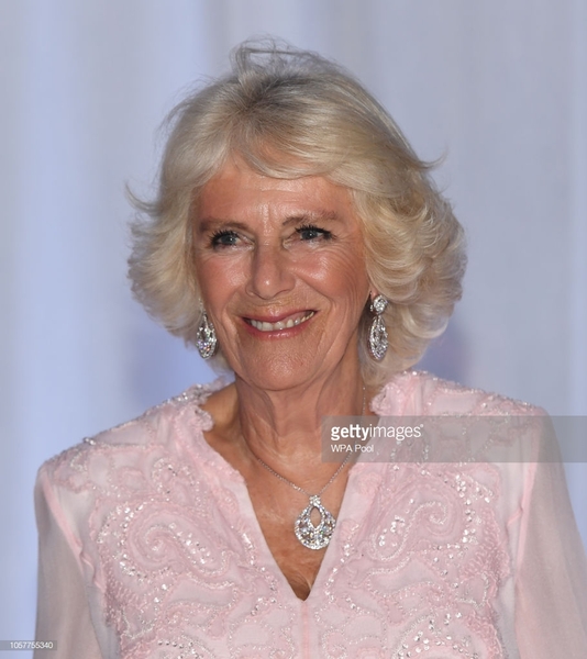 Royal style and gossip: tiaras galore and more!