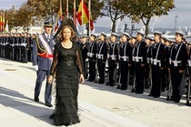 Royal style and gossip: tiaras galore and more!