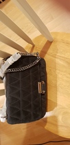 Which handbag part 2...