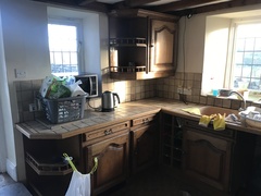 Paint these cottage beams white??