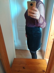 What tights and accessories for this outfit, please?
