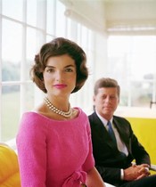 Royal style and gossip: tiaras galore and more!