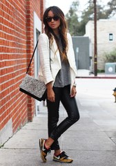 Shoes for leather (faux) trousers