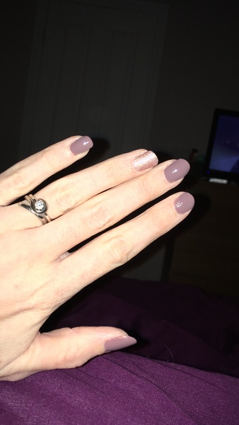 Show me your engagement rings!