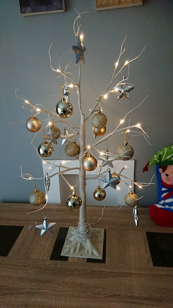 Is anyone else just not losing their shit over Christmas?