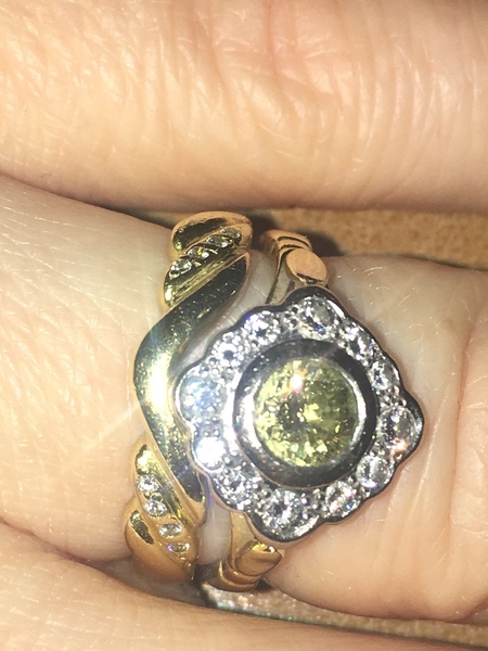 Show me your engagement rings!